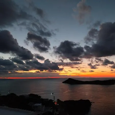 On Sight L * Myrties